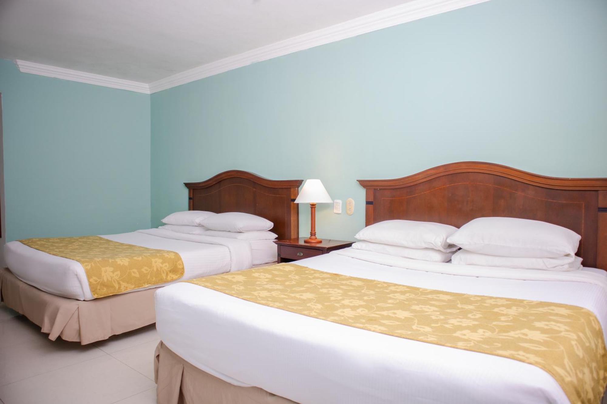 Hotel Faranda Express Puerta Del Sol Barranquilla, A Member Of Radisson Individuals Барранкілья Екстер'єр фото