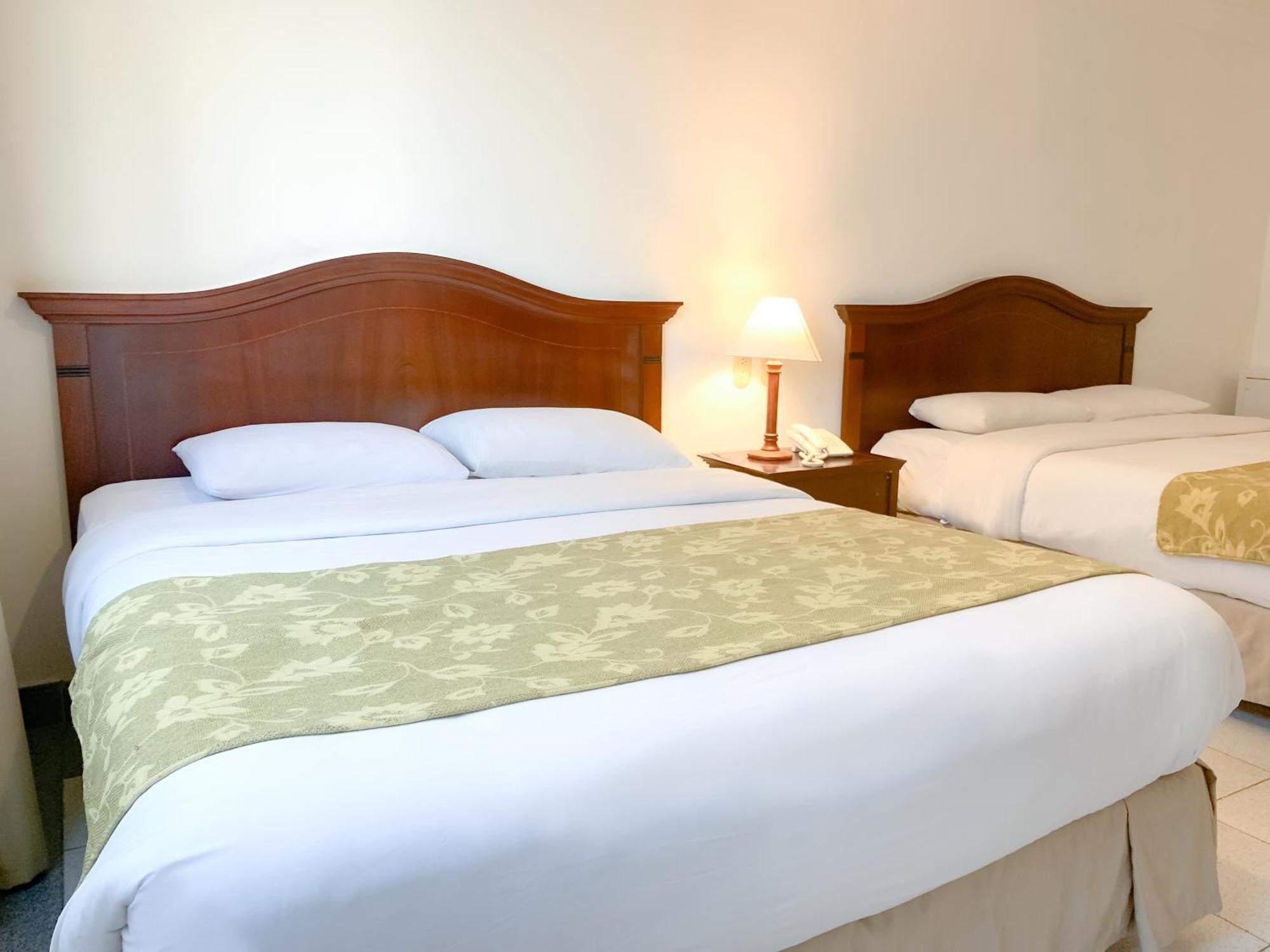 Hotel Faranda Express Puerta Del Sol Barranquilla, A Member Of Radisson Individuals Барранкілья Екстер'єр фото