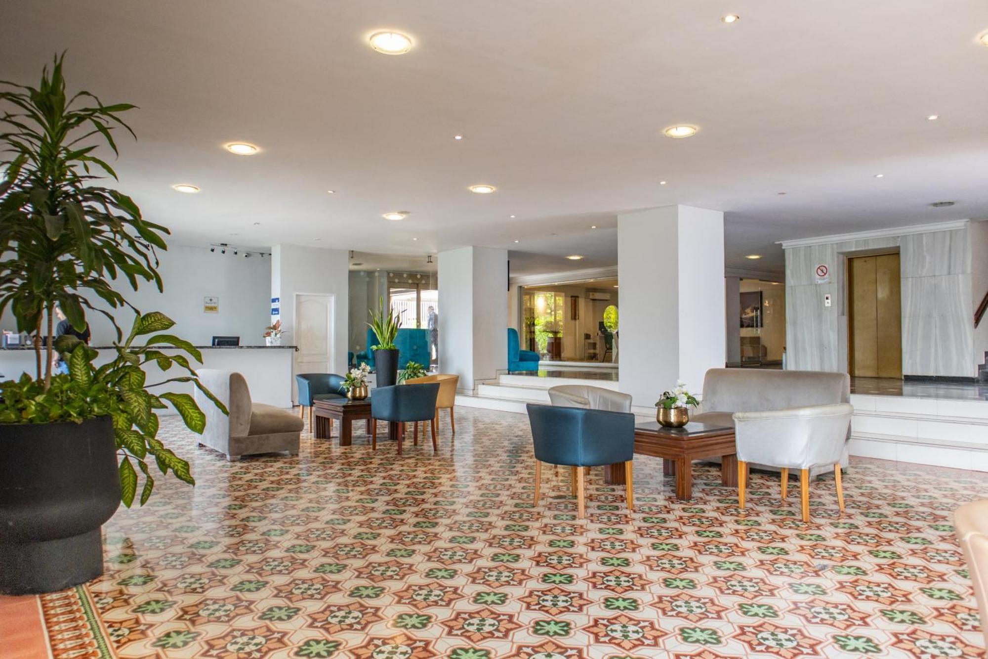 Hotel Faranda Express Puerta Del Sol Barranquilla, A Member Of Radisson Individuals Барранкілья Екстер'єр фото