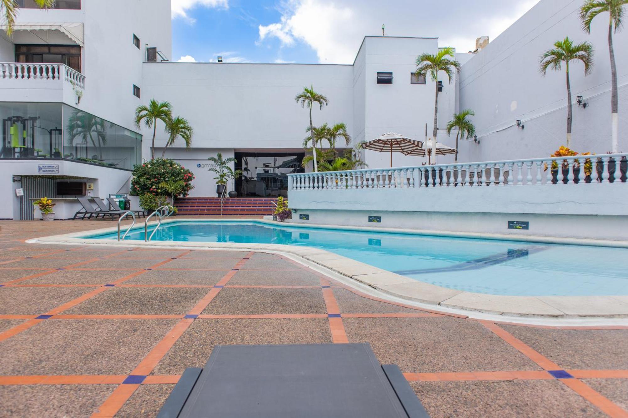Hotel Faranda Express Puerta Del Sol Barranquilla, A Member Of Radisson Individuals Барранкілья Екстер'єр фото